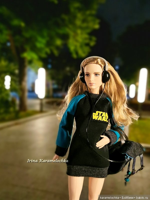 Личная драма. Часть 1. Девочка с плеером, вечером