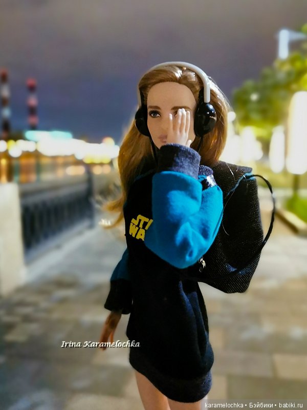 Личная драма. Часть 1. Девочка с плеером, вечером