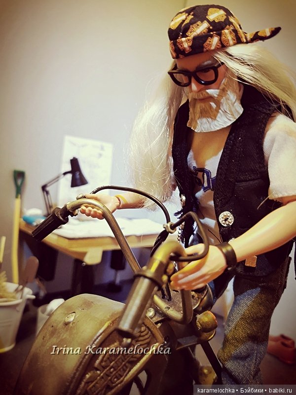 Старый байкер и его мечты о небе