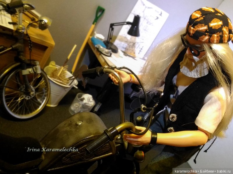 Старый байкер и его мечты о небе