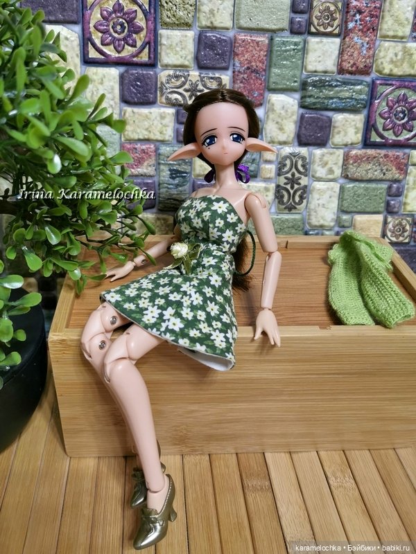 Эльфийка и весьма необычное, чтобы считаться домашним питомцем, существо (фото 4)