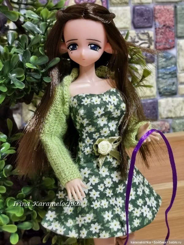 Эльфийка и весьма необычное, чтобы считаться домашним питомцем, существо (фото 6)