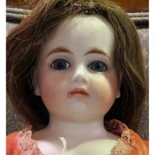 Помогите опознать красавицу