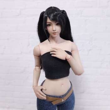 Милейшая азиаточка на теле WorldBox