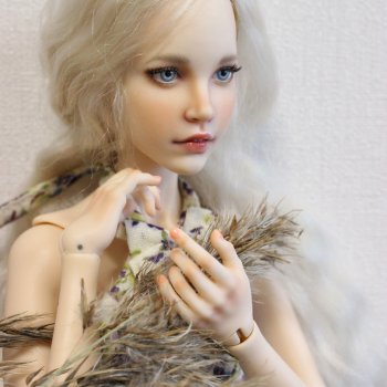 Соня от JRdolls