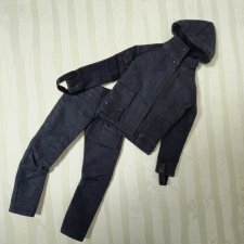Куртка и брюки от парня из Голодных игр