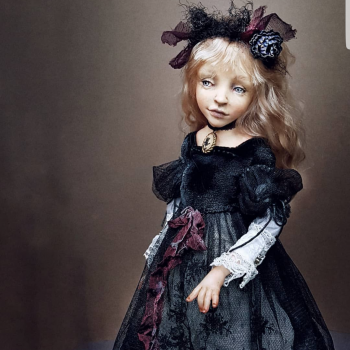 Продолжаю показывать жителей моего дома