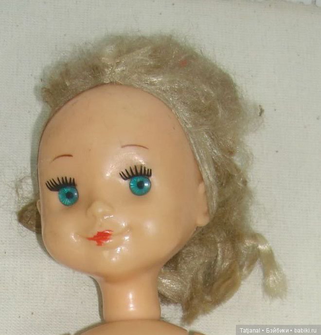 Путешествие Клавы, девочки из СССР