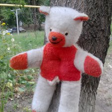 Кто сможет приютить этого мишку из СССР?