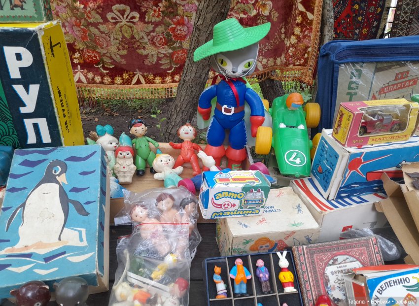 Измайловская блошка моими глазами. Куклы из моего детства (фото 4)