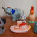 Резиновые игрушки Цена за все