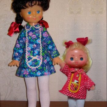 Кто со мною? Теплое платье для куклы. Я в процессе!