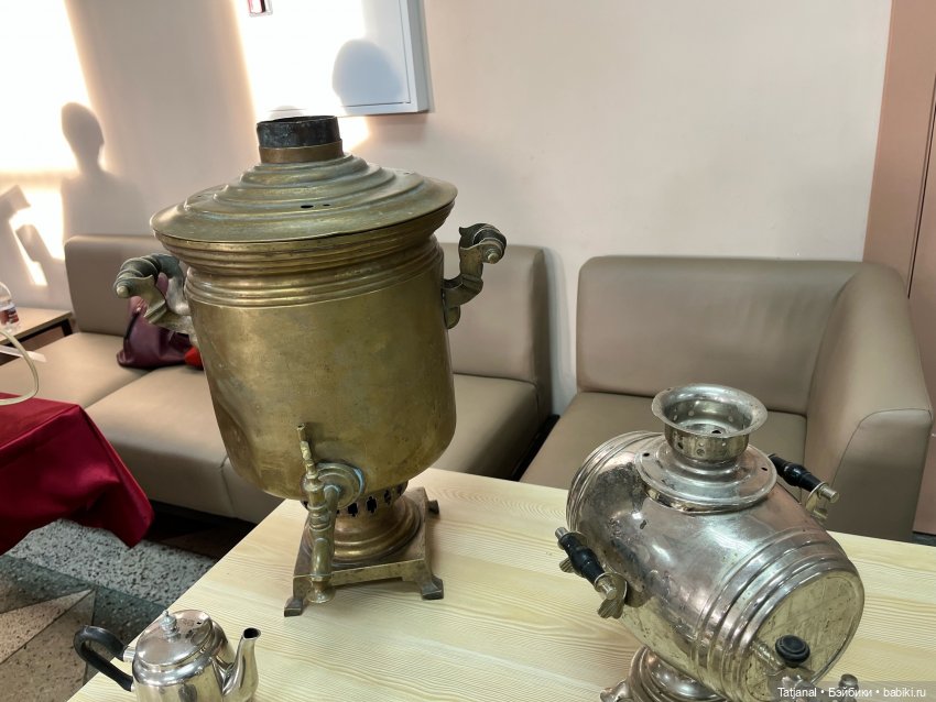 IV городской фестиваль коллекционирования. Часть про нумизматов, самовары, фотоаппараты и т.д