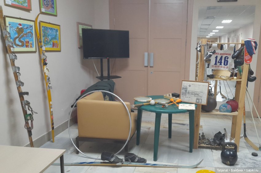 IV городской фестиваль коллекционирования. Часть про нумизматов, самовары, фотоаппараты и т.д