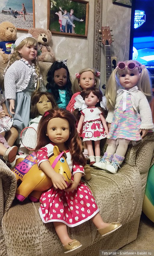 В тесноте, да не в обиде. Как куклы живут в нашей квартире (фото 3)