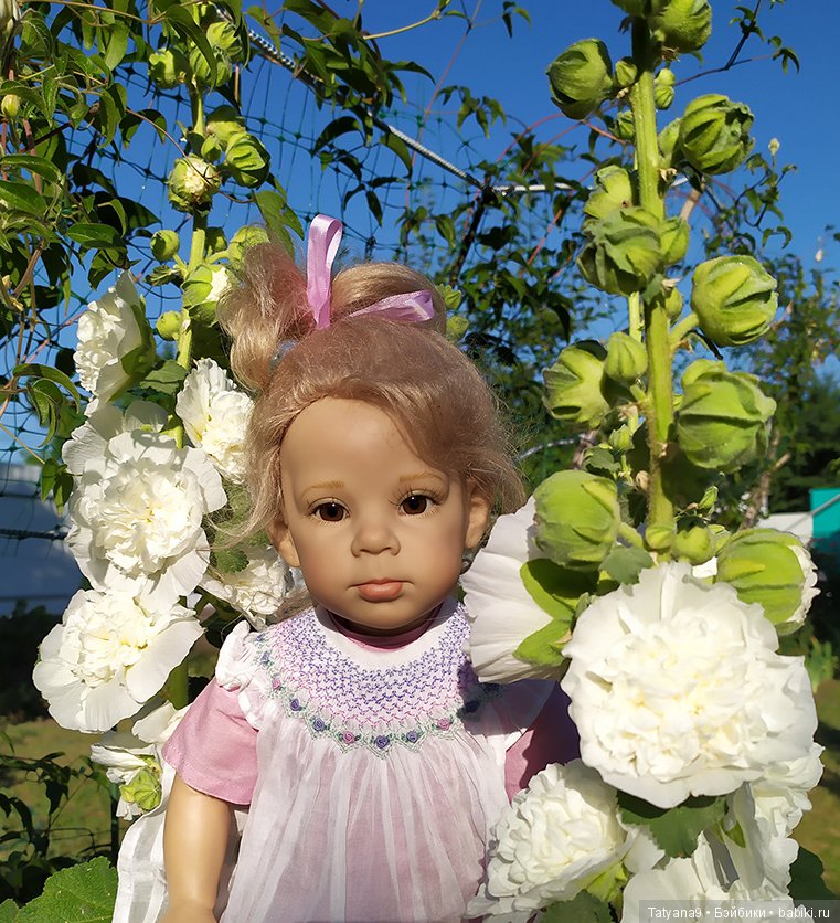 Кира, Элизабет Линднер, Elisabeth Lindner