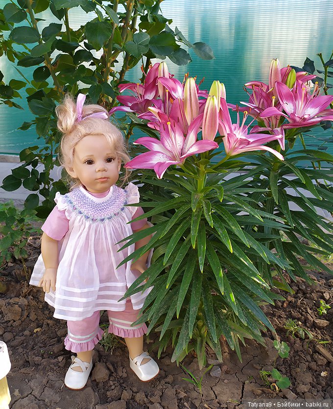 Кира, Элизабет Линднер, Elisabeth Lindner