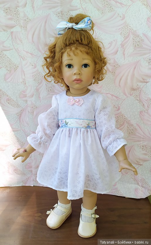 Нина, Элизабет Линднер