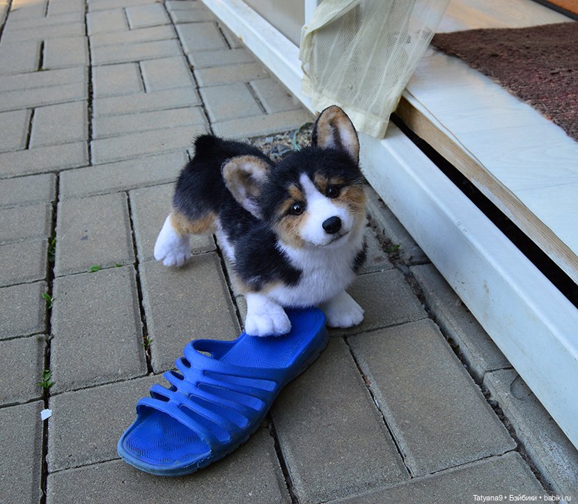 Малыш Корги — Игрушки в смешанной технике (мех и глина): Арт