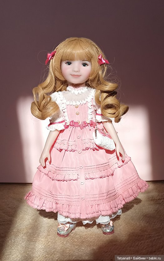 Дарла в весеннем саду — Куклы Ruby Red (Руби Ред) Fashion Friends: Siblies (фото 2)