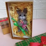Кролик кукольной удачи серый