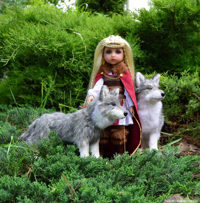 Астрид и ее волки — Куклы Ruby Red (Руби Ред) Fashion Friends: Siblies (фото 2)