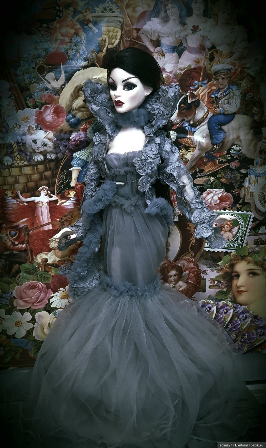 Парнилла и Эванджелин Гэстли - такие разные кузины (фото 4)