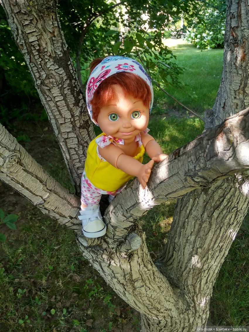 Сара и Шерри на даче — Куклы Galoob Baby Face (Фейсинки): винтаж 90