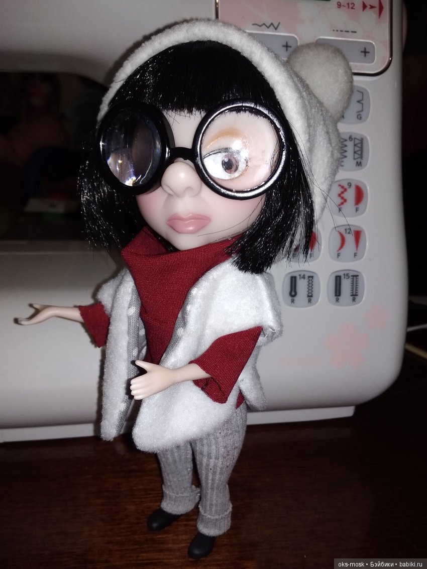 Эдна МОДница — Кукла Эдна Мод (Edna Mode): Суперсемейка (The Incredibles) (фото 8)