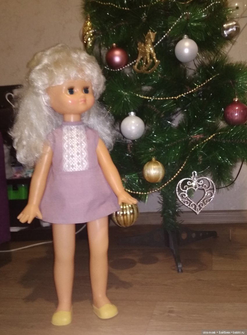 Лариса у ёлки — Советские винтажные куклы (СССР): Ленигрушка