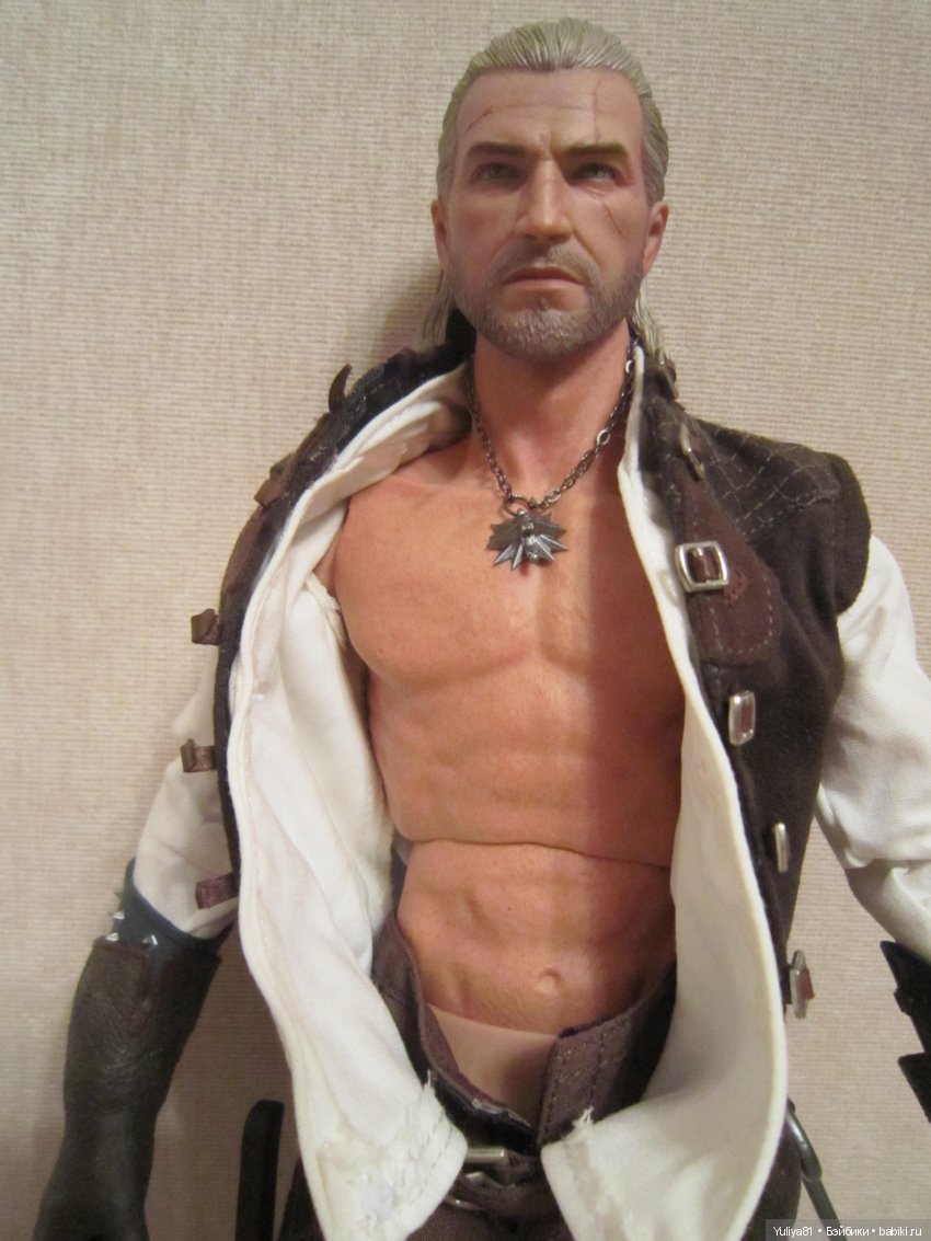 Фигурка ведьмака Геральта — MTToys The White Wolf 1/6 Geralt