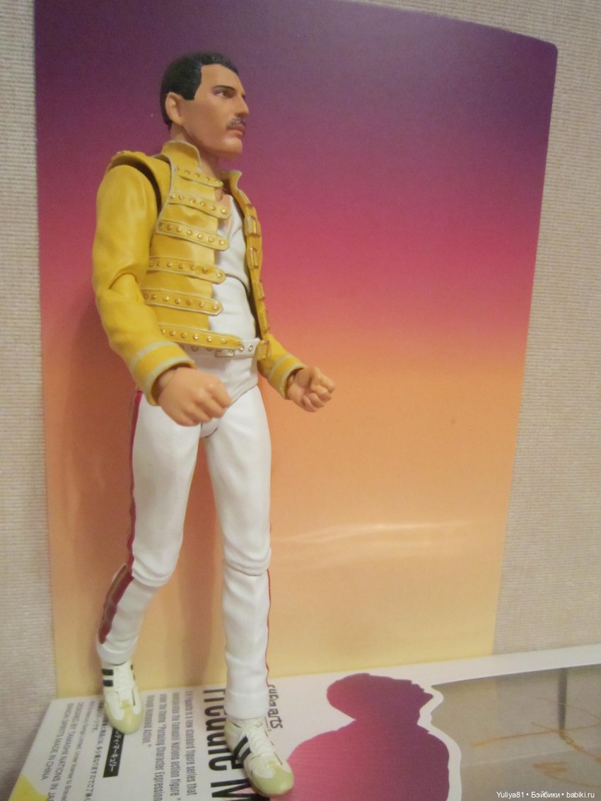 Фигурка Фредди Меркьюри Bandai (фото 7)