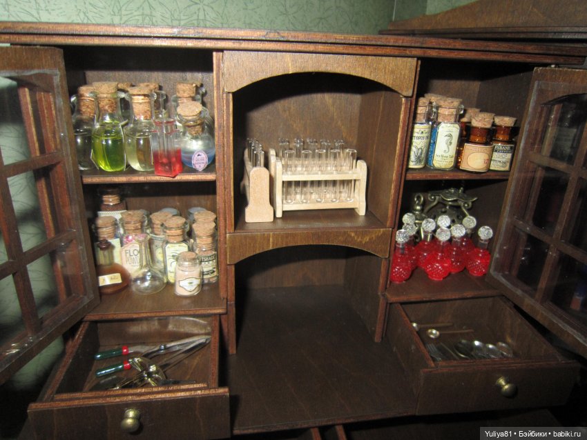 Мои куклы героев Поттерианы 6, кабинет зельевара