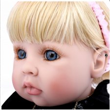 Милая малышка-реборн(по типу Адоры)