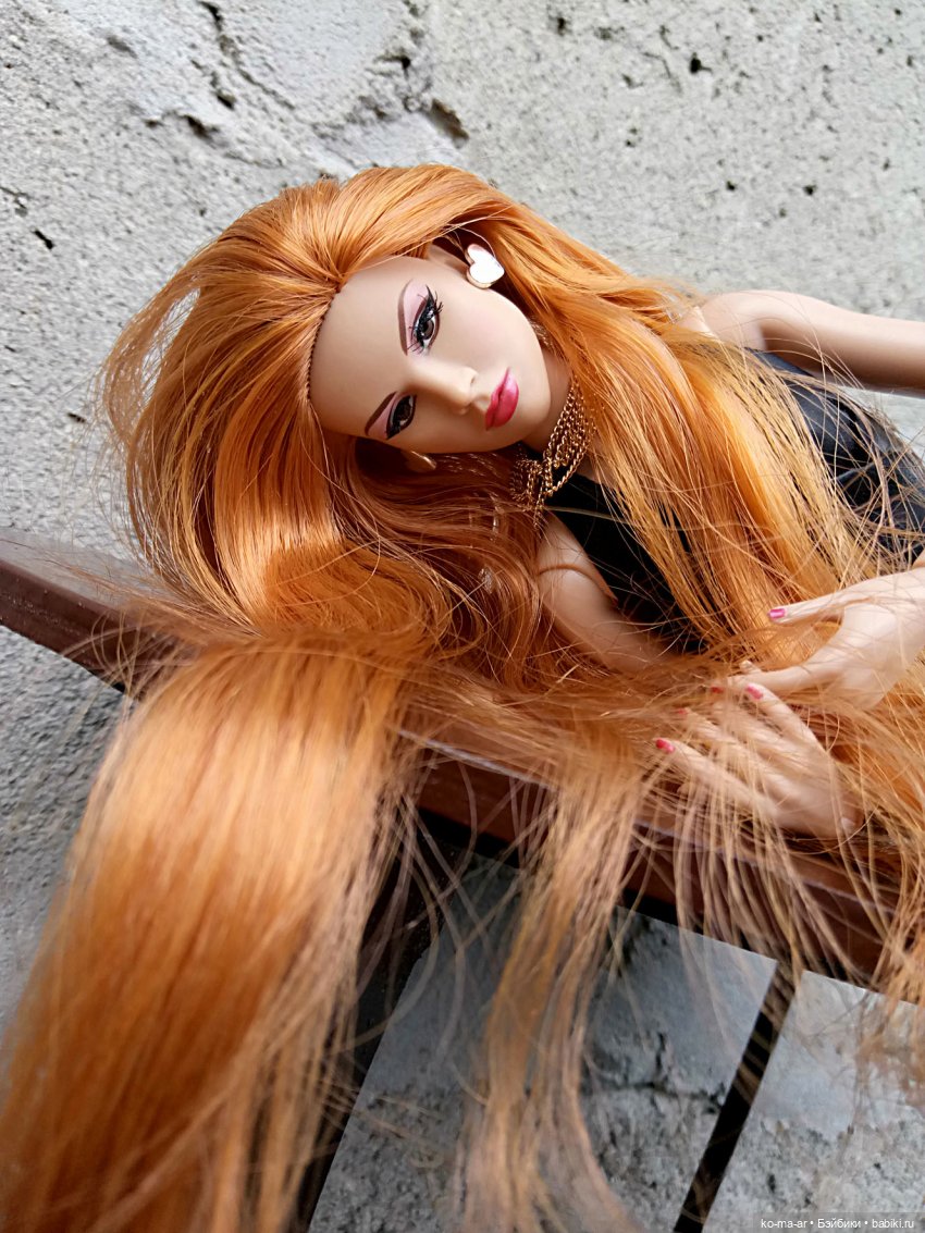 Zara Wade или унылая вечеринка в одиночестве