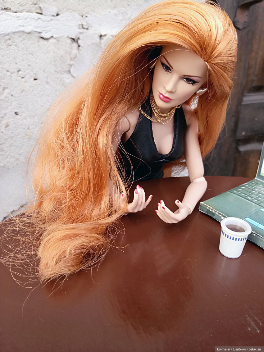 Zara Wade или унылая вечеринка в одиночестве