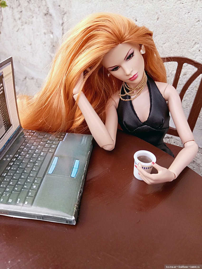 Zara Wade или унылая вечеринка в одиночестве