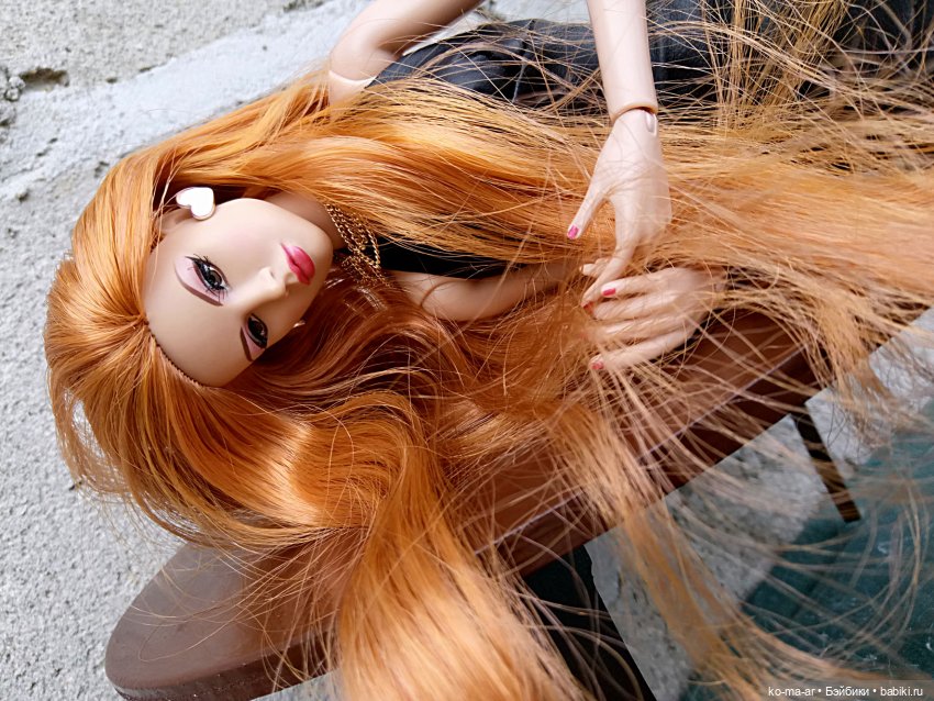 Zara Wade или унылая вечеринка в одиночестве