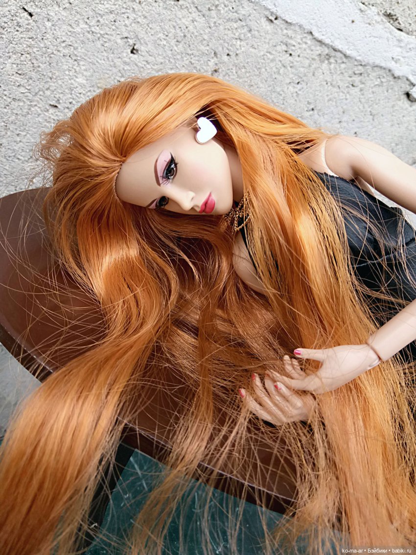 Zara Wade или унылая вечеринка в одиночестве