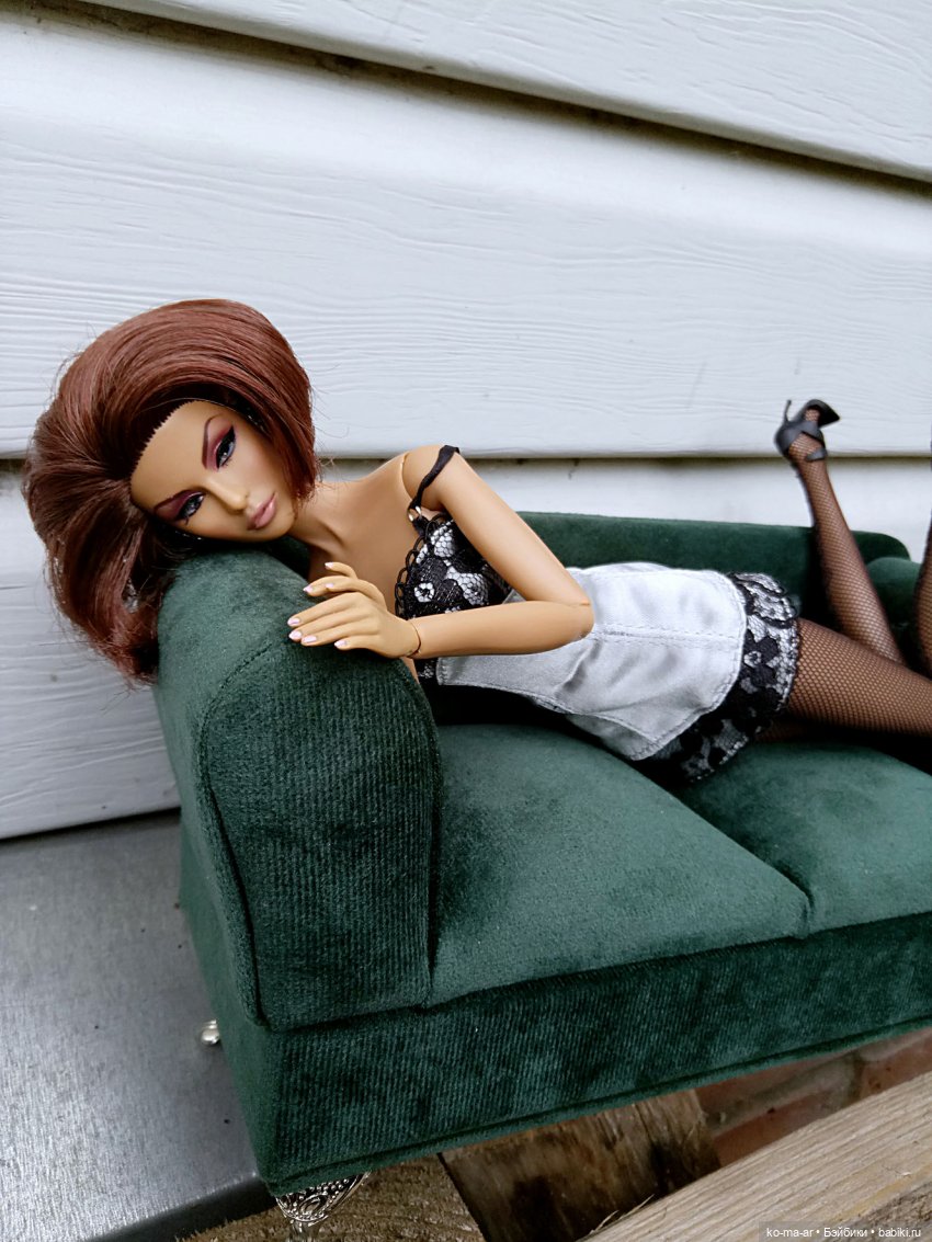 Райна Ахмади (Rayna Ahmadi)