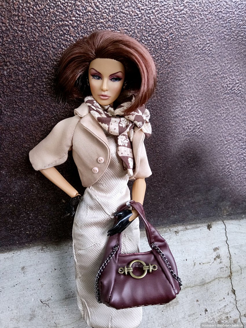 Райна Ахмади (Rayna Ahmadi)