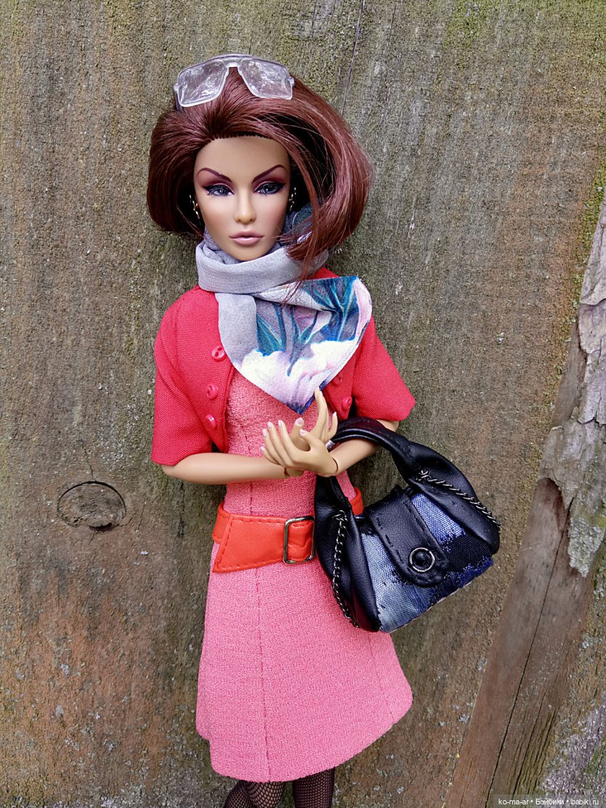 Райна Ахмади (Rayna Ahmadi)