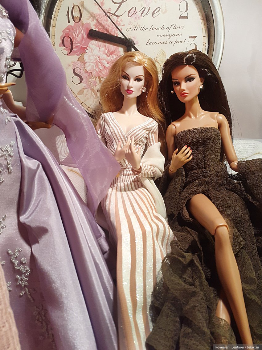 Как девушки собирались на бал