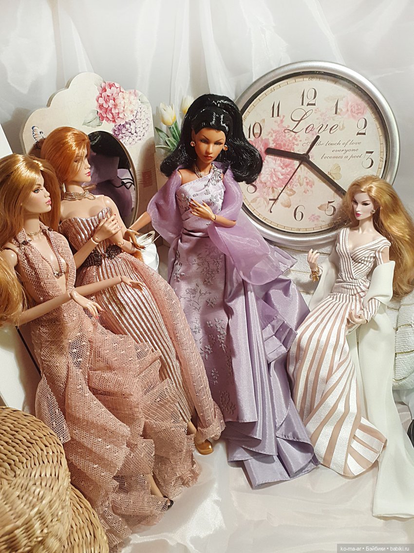 Как девушки собирались на бал