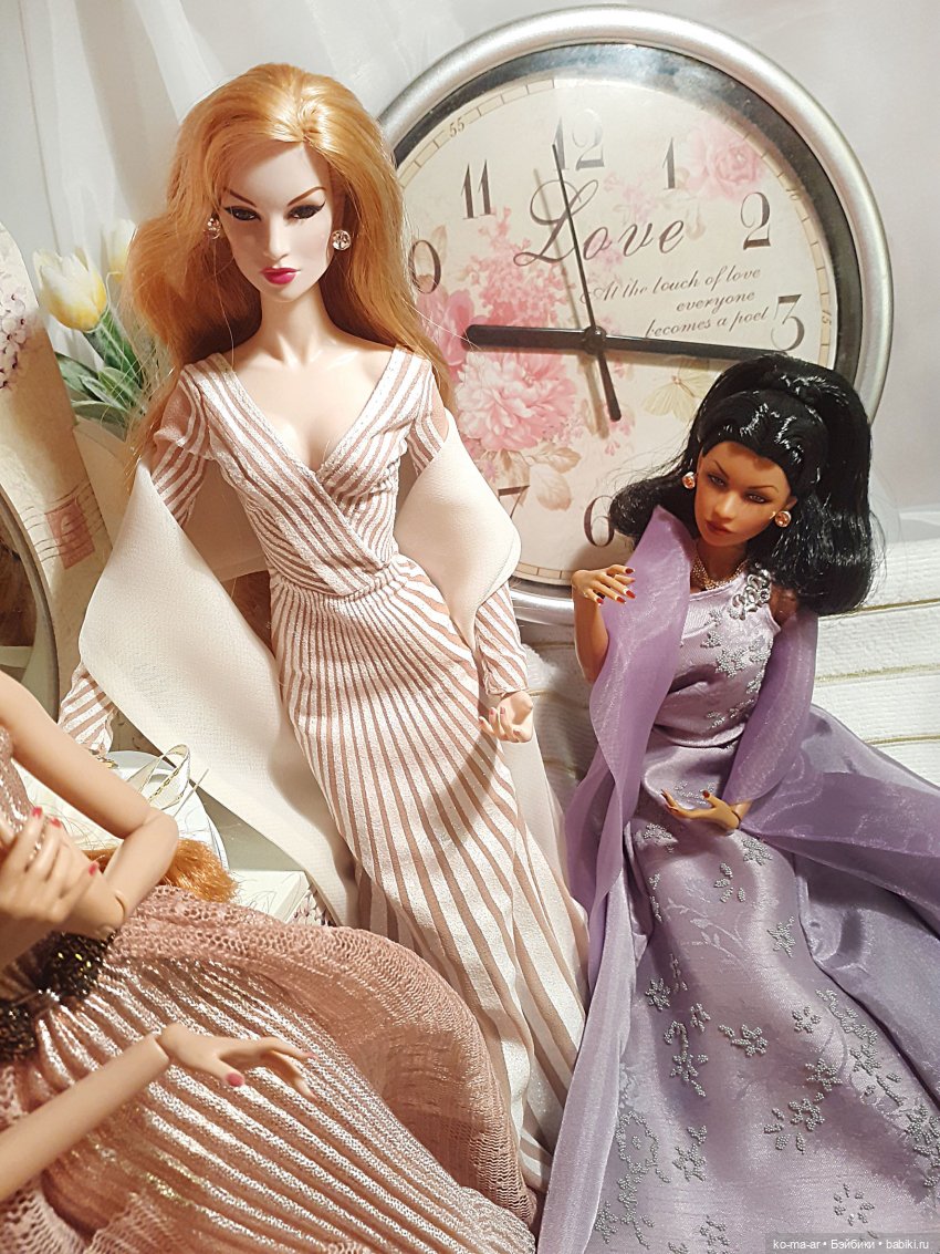 Как девушки собирались на бал