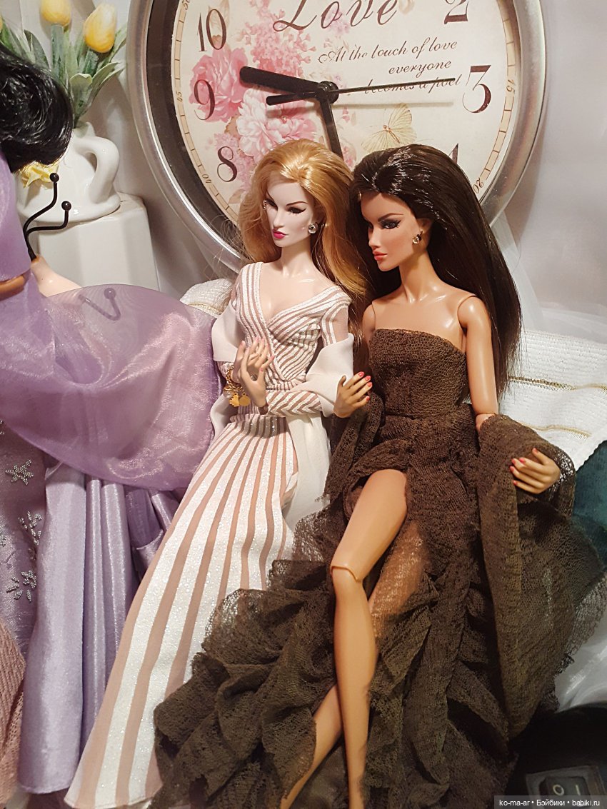 Как девушки собирались на бал