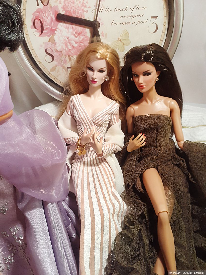 Как девушки собирались на бал