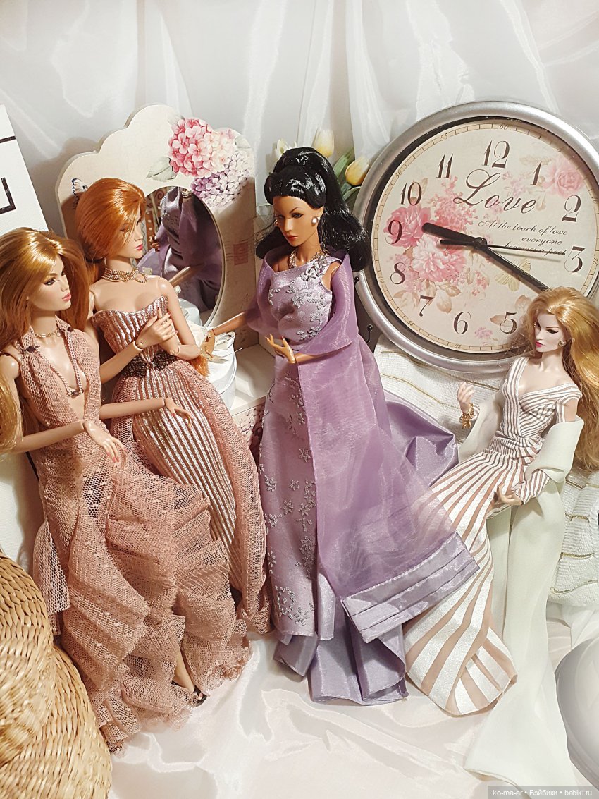 Как девушки собирались на бал