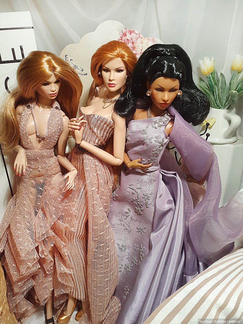 Как девушки собирались на бал