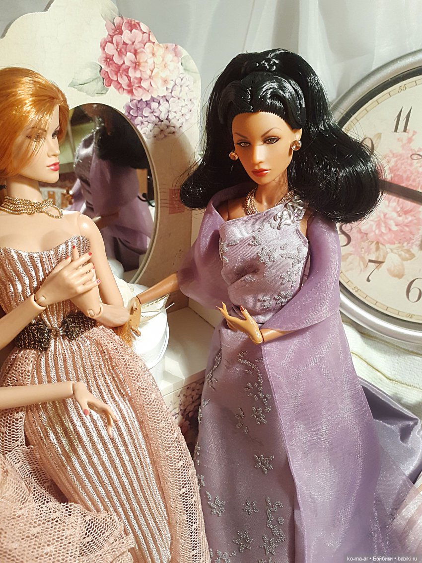 Как девушки собирались на бал